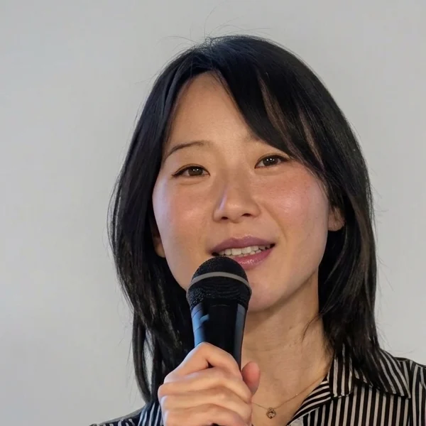 Angeline Guo, CEO of Symbric